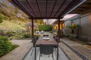 5780 Balmoral Dr, Oakland, CA 94619 - Photo 24