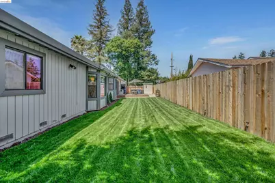 3622 Delancey Ln, Concord, CA 94519 - Photo 42