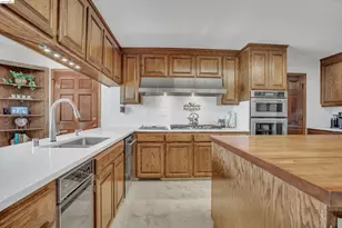 3622 Delancey Ln, Concord, CA 94519 - Photo 2