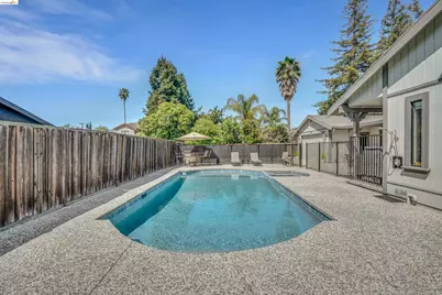 3622 Delancey Ln, Concord, CA 94519 - Photo 44