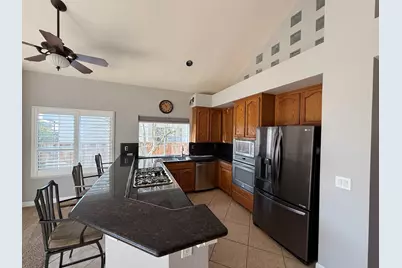 3074 Boardwalk St, Pleasanton, CA 94588 - Photo 12