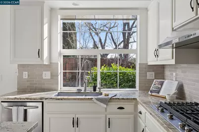 509 Matisse Ct, Walnut Creek, CA 94597 - Photo 14