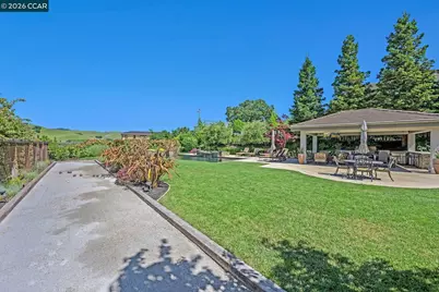 120 Tamarind Ln, Danville, CA 94526 - Photo 6