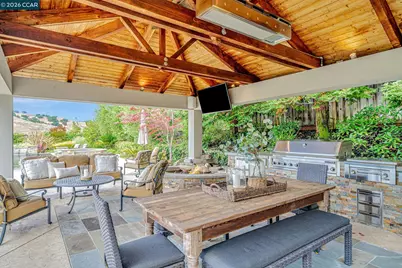 120 Tamarind Ln, Danville, CA 94526 - Photo 10
