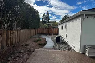 1197 Larch Ave, Moraga, CA 94556 - Photo 30