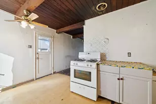 318 Linda Dr, San Pablo, CA 94806 - Photo 6