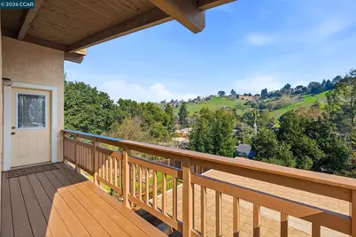 95 Mackie Dr, Martinez, CA 94553 - Photo 46