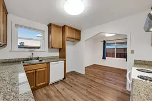 20911 Chester St, Castro Valley, CA 94546 - Photo 8