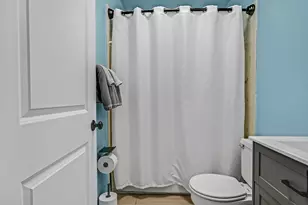 17779 Rainier Ave, Hayward, CA 94541 - Photo 22