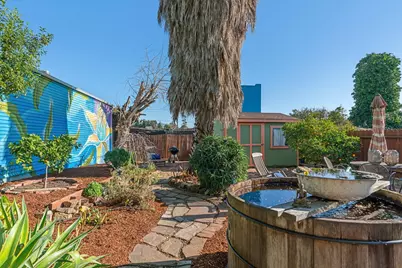 2526 12th Ave, Oakland, CA 94606 - Photo 38
