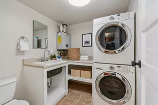 2526 12th Ave, Oakland, CA 94606 - Photo 32