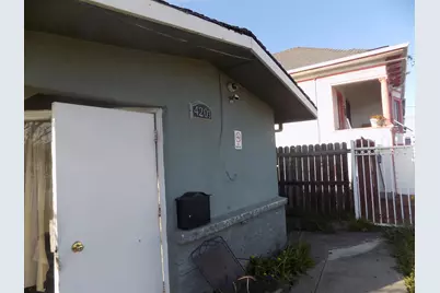 4201 West St, Oakland, CA 94608 - Photo 4