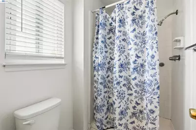 3025 Monticello Dr, Stockton, CA 95209 - Photo 40