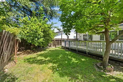 3025 Monticello Dr, Stockton, CA 95209 - Photo 44