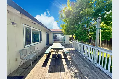 3025 Monticello Dr, Stockton, CA 95209 - Photo 34