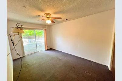 3025 Monticello Dr, Stockton, CA 95209 - Photo 16