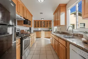 15016 Fleming St, San Leandro, CA 94579 - Photo 10