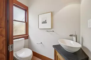 3833 Lakeshore Ave, Oakland, CA 94610 - Photo 32