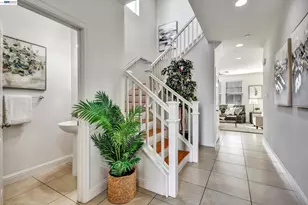 6111 Hyde Park Dr, Gilroy, CA 95020 - Photo 4