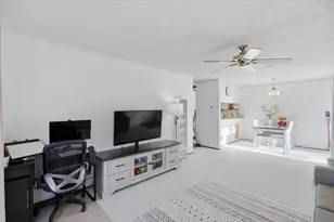 261 Famoso Plaza, Union City, CA 94587 - Photo 6