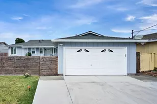13921 Tahiti Rd, San Leandro, CA 94577 - Photo 2