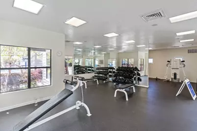 79 Lakeshore Ct, Richmond, CA 94804 - Photo 30