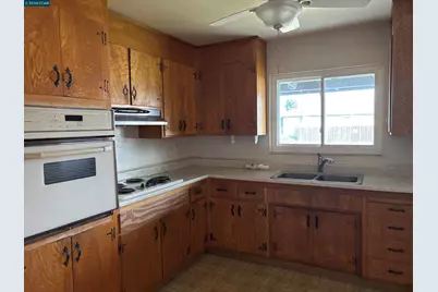 1304 13th St, Antioch, CA 94509 - Photo 16
