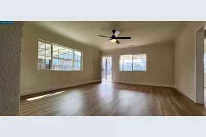 308 Vine St, Modesto, CA 95351 - Photo 8