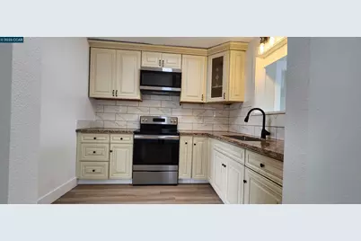 308 Vine St, Modesto, CA 95351 - Photo 10