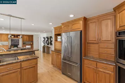 1555 Pebblebrook Ct, Walnut Creek, CA 94596 - Photo 22