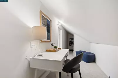 18 Miramonte Dr, Moraga, CA 94556 - Photo 26