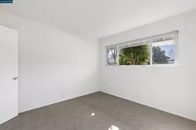 18 Miramonte Dr, Moraga, CA 94556 - Photo 22