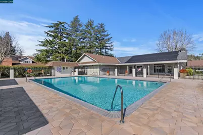 18 Miramonte Dr, Moraga, CA 94556 - Photo 34