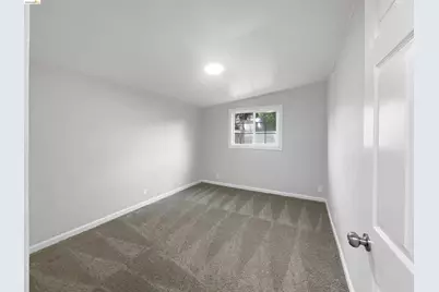 258 Los Altos Pl, American Canyon, CA 94503 - Photo 14