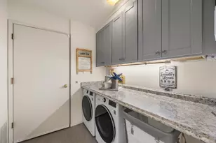 3009 Triumph Dr, Alameda, CA 94501 - Photo 22