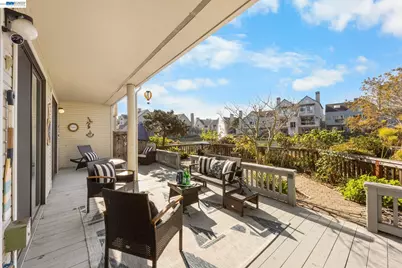 3009 Triumph Dr, Alameda, CA 94501 - Photo 26