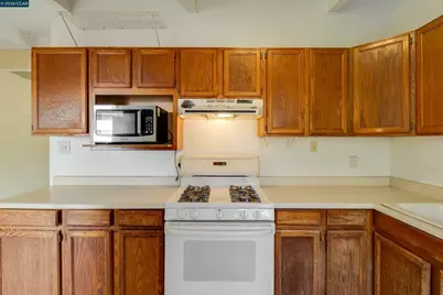 208 Los Gatos Ave, Vallejo, CA 94589 - Photo 20