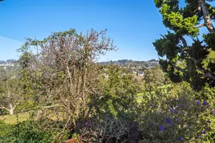 5460 Carlton St, Oakland, CA 94618 - Photo 26