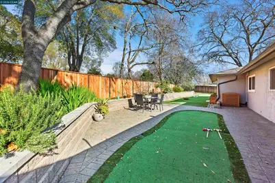 1806 Donna Dr, Pleasant Hill, CA 94523 - Photo 28