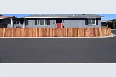 812 W Clover Rd #51, Tracy, CA 95376 - Photo 2