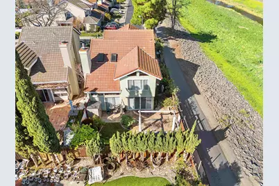 2655 Barrington Terrace, Fremont, CA 94536 - Photo 4