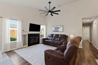 799 Morgans Ranch Cir, Galt, CA 95632 - Photo 6