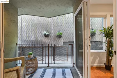 22 Moss Ave #107, Oakland, CA 94610 - Photo 40