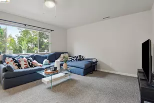 2155 Chestnut St, Livermore, CA 94551 - Photo 32