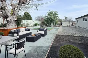 1651 Beverly Pl, Tracy, CA 95376 - Photo 8