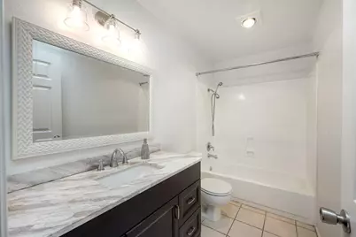 4402 Mentone St #304, San Diego, CA 92107 - Photo 6