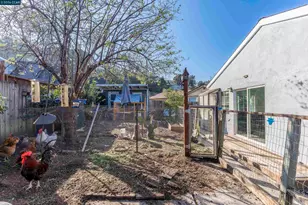 2312 Granada Ct, Pinole, CA 94564 - Photo 58