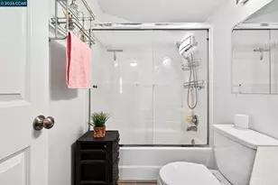 2312 Granada Ct, Pinole, CA 94564 - Photo 36