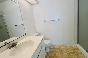 24158 Dover Ln, Hayward, CA 94541 - Photo 16