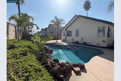 2337 Newport Place South, Discovery Bay, CA 94505 - Photo 2